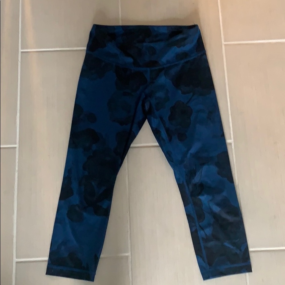 Lululemon cropped leggings